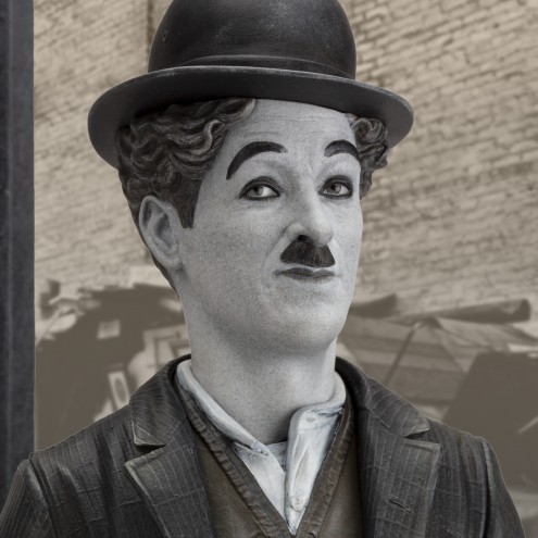 Charlie Chaplin A Dog's Life limited-edition resin statue - 13